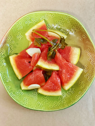 Маринованные домашние арбузы в банке 1,5 литра Маринованные домашние арбузы в банке 1,5 литра