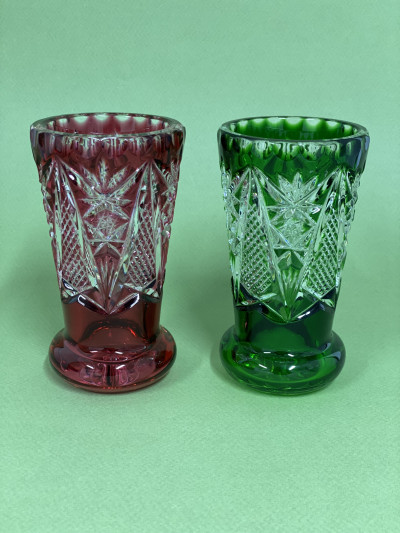 Маленькая вазочка для цветов из красного хрусталя NACHTMAHH CHRYSTAL Маленькая вазочка для цветов из красного хрусталя NACHTMAHH CHRYSTAL